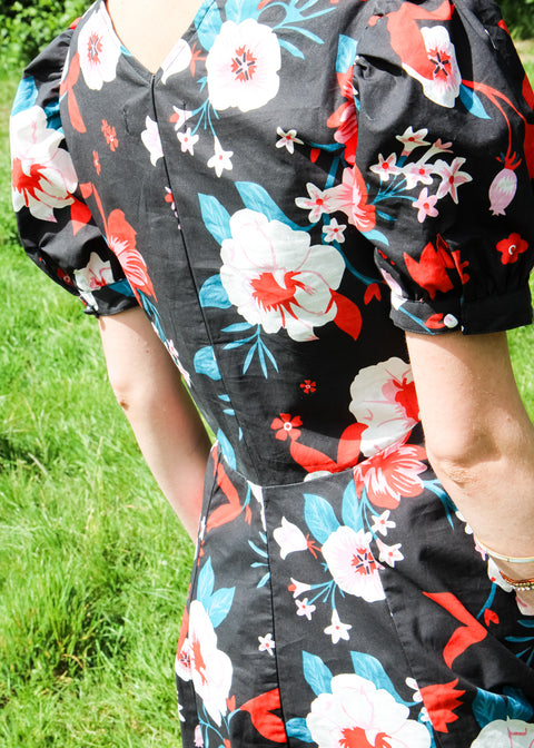 Kloth London Petite Coco Cotton Puff Sleeve Floral Midi Dress - Black Mix