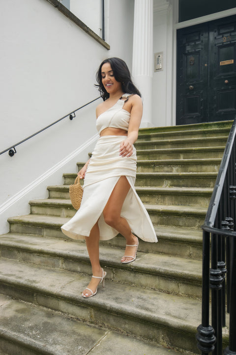 Leblon Petite Body-Hugging Midi Skirt - Piccoli